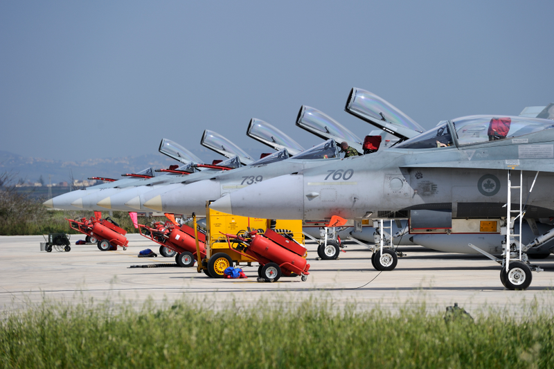 Illustration for article titled The Right Fighter For Canada Is The Super Hornet, Not The F-35